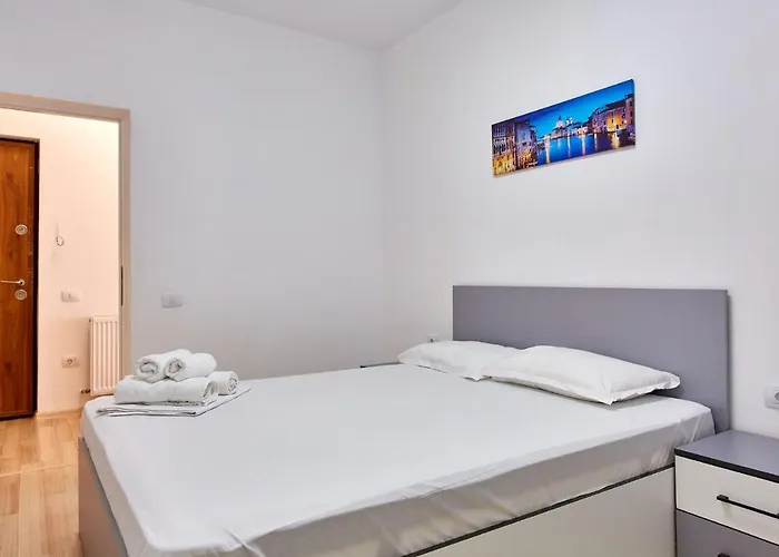 Solis * 那沃达利